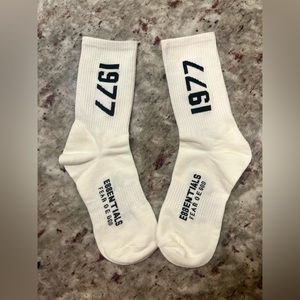 Cream Essential Socks